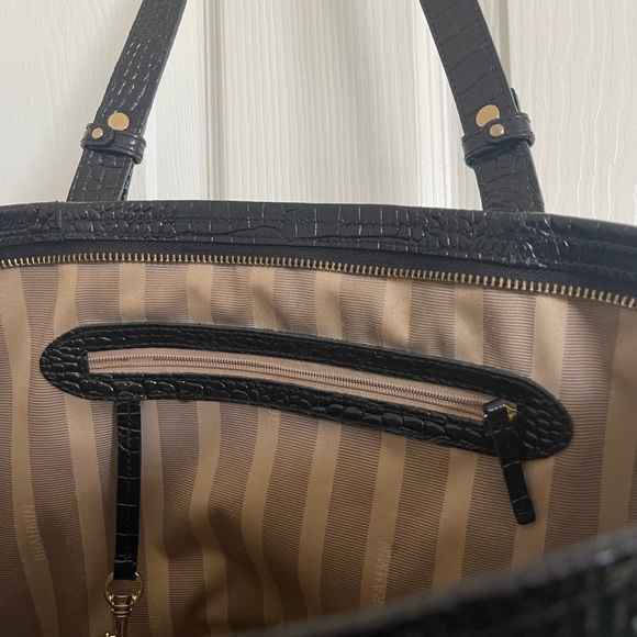 Vintage Brahmin Bag - Picture 3 of 4